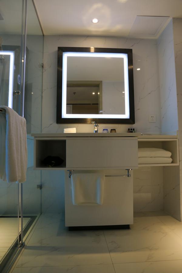 D•Mark Hotel Guiyang  Buitenkant foto